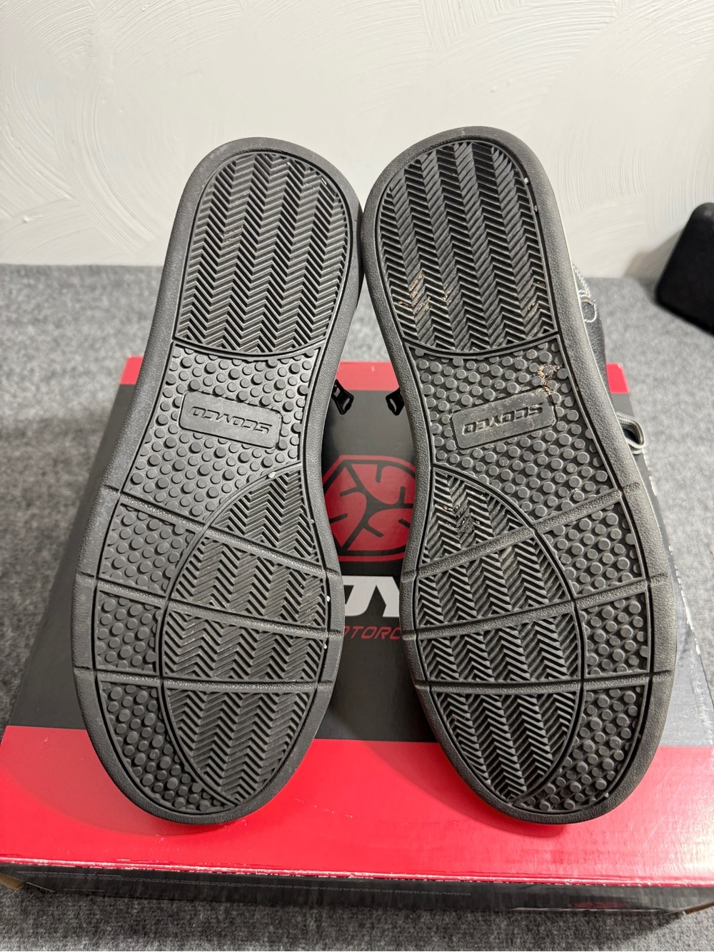 SCOYCO Motorcycle Riding Shoes size 10 - Picture 4 of 8